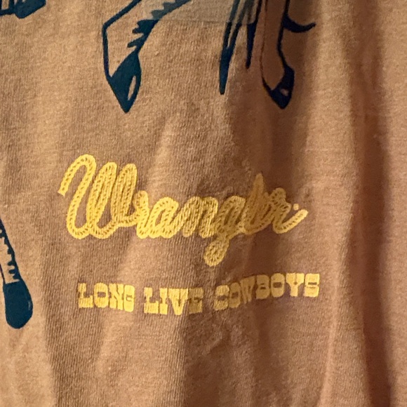 NWT Wrangler Tan Cowboy Graphic Tee - Picture 4 of 4